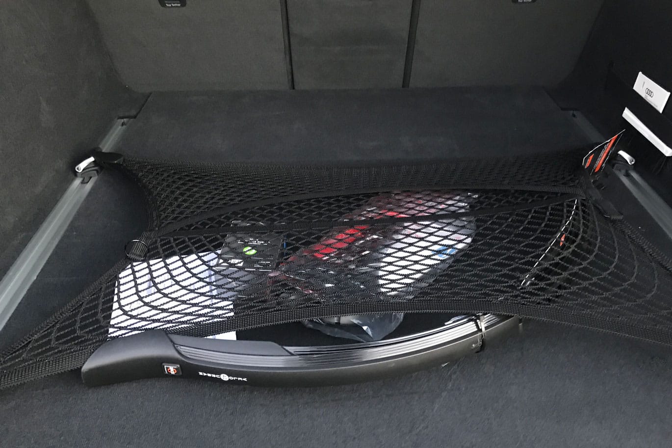 2019_03_audia6_kombi_gepaecknetz_1370_audi_ag Audi A6
