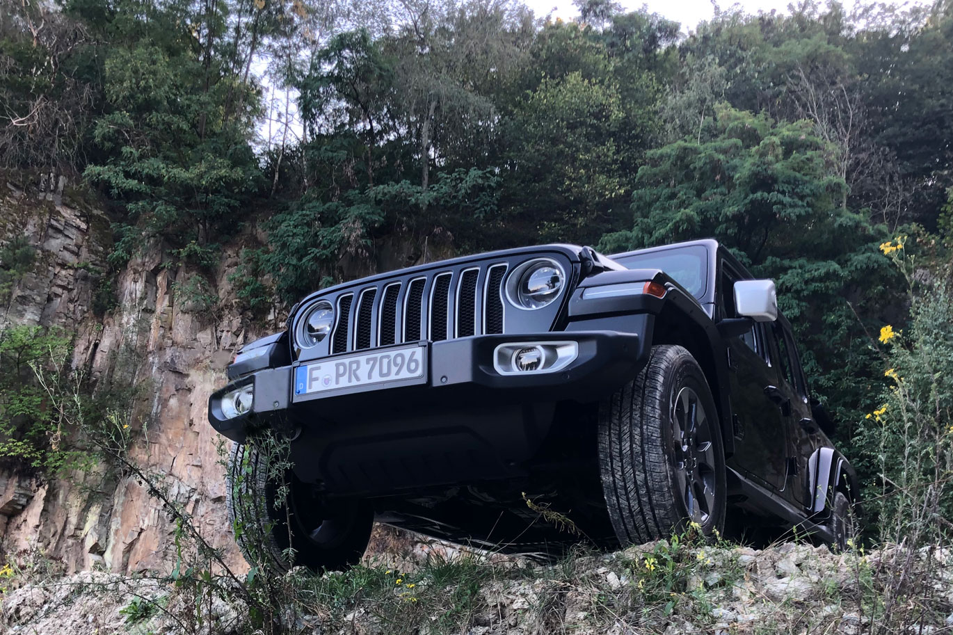 2019_10_jeepwrangler_steinbruch4_1370_dataforce Jeep Wrangler