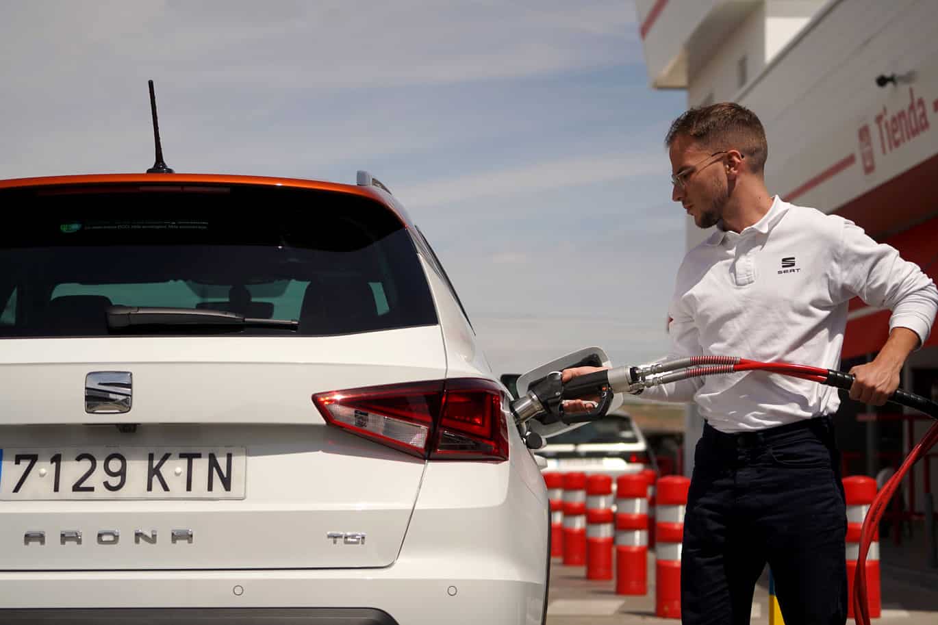 2019_10_seat_arona_tgi_tanken_1370_seatsa SEAT Arona