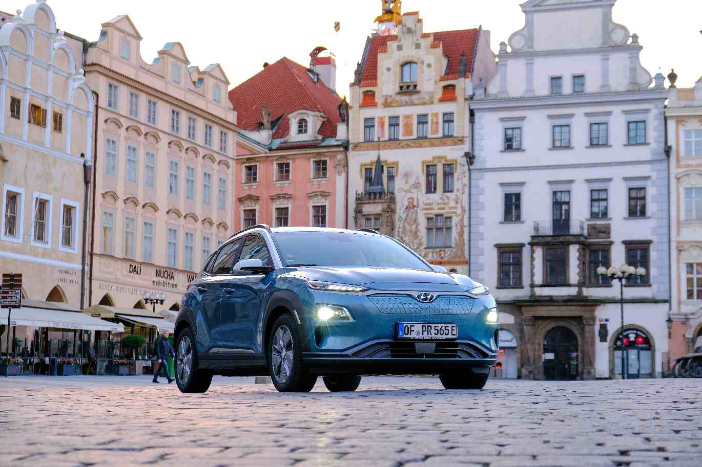 hyundai-kona-electric-lowres Hyundai Kona